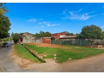Terreno de esquina para alugar em Capiatá, Central 3