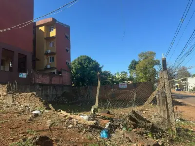 Terreno em esquina à venda no Barrio Obrero, Ciudad del Este 2