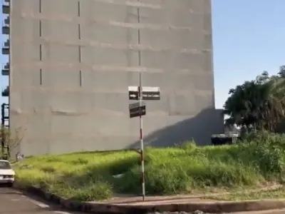 Terreno en esquina en venta en Barrio Obrero, Encarnación — 863 m² 2