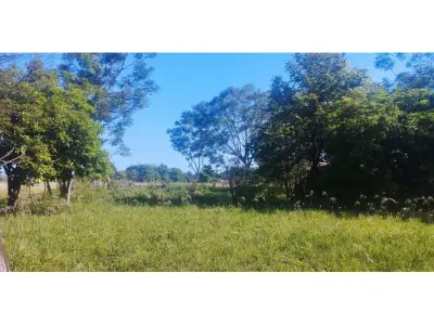 Corner lot for sale in San Blas neighborhood, Cambyretá 3