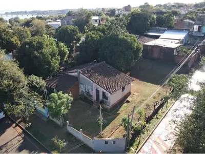 Terreno en esquina en venta en Bo. San Pedro, Encarnación 5
