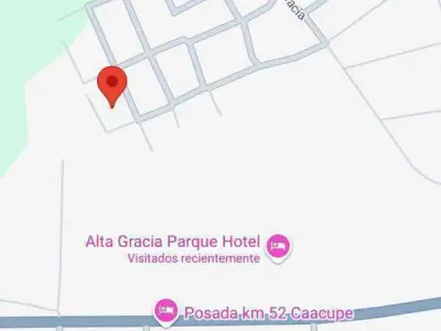 Terreno de Esquina à Venda em Caacupé, Cordillera — Perto da Basílica 2