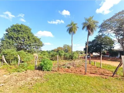 Terreno de esquina à venda em Costa Salinas, Capiatá 4