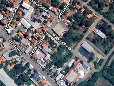 Corner Land for Sale in Fernando de la Mora 5