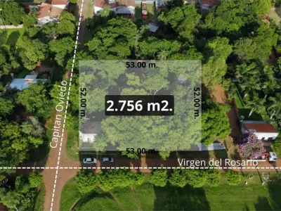 Corner lot for sale in Isla Pucú, Cordillera 3