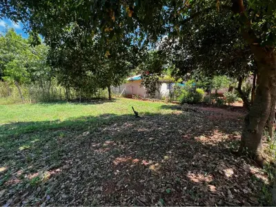 Terreno de esquina à venda em Itauguá, Central 3