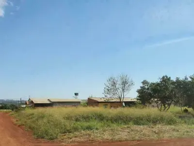 Terreno de esquina à venda em Kumanda Kai, Canindeyú 2