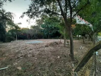 Corner Lot for Sale in Loma Pyta, Asunción 4
