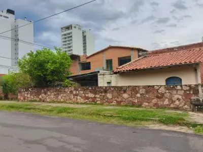 Terreno de esquina à venda em Mburucuyá, Assunção 5