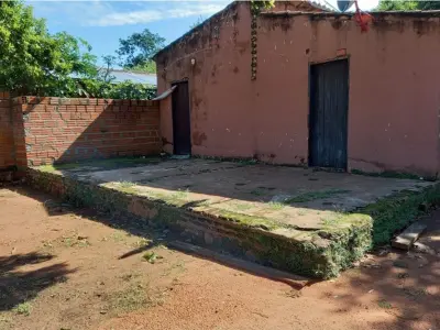 Terreno de esquina à venda em San Antonio, Central 2