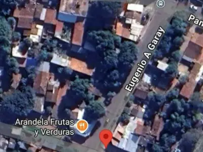 Terreno en esquina en venta en San Isidro, Lambaré 2