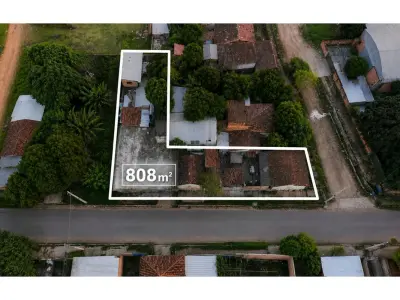 Terreno de esquina à venda em San Lorenzo, 808 m² 4