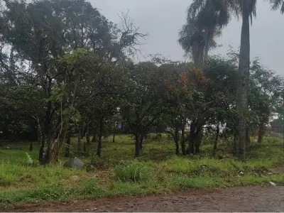 Terreno en esquina en venta en San Pedro, Encarnación 4
