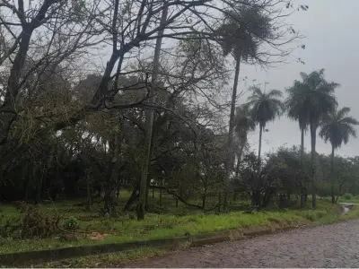 Terreno en esquina en venta en San Pedro, Encarnación 5