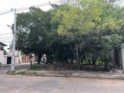 Corner lot for sale in Santa Librada, Asunción 3