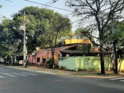 Corner Lot for Sale in Recoleta, Asunción – 304 m² 4