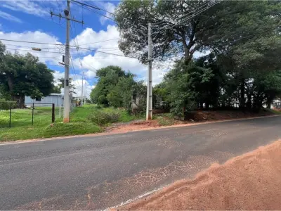 Terreno à venda com casa em Capiatá, Central 4