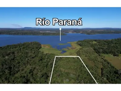 Terreno à venda com costa no Rio Paraná em Cambyretá 3
