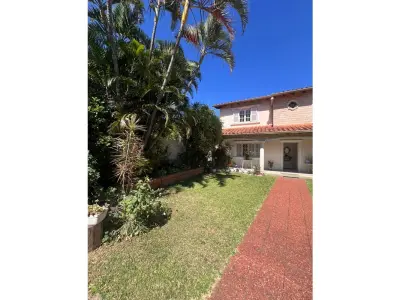Terreno en venta con edificación en San Lorenzo 2