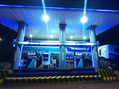 Land for sale with gas station in Yatytay 3
