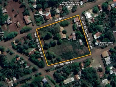 Land for sale with gas station in Yatytay 4