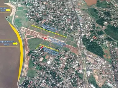 Terreno à venda com local comercial em Encarnación 3