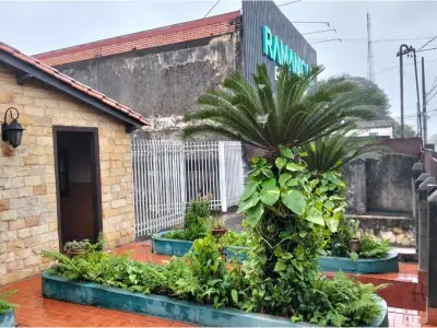 Terreno en venta con residencia en Villa Aurelia 2