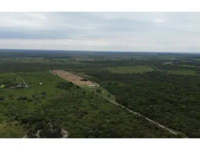 Terreno à venda com saída para o rio Confuso, Benjamín Aceval 4