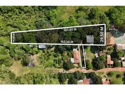 Terreno à venda com galpão em Itauguá, Central 3