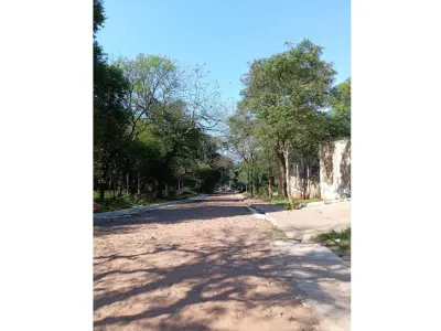 Terreno à venda com vista para o lago em Areguá 4
