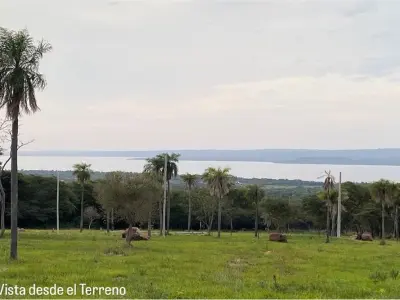 Terreno à venda com vista do Lago Ypacaraí, Ypacaraí 3