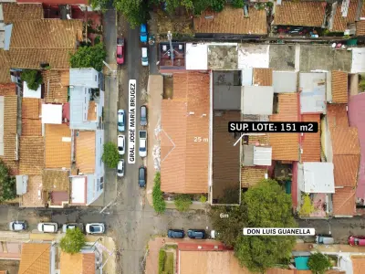 Terreno à venda de 151 m² em Ciudad Nueva 2