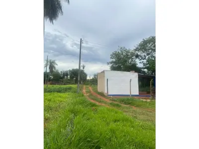 Terreno à venda de 1.898 m² em Julián Augusto Saldivar 3