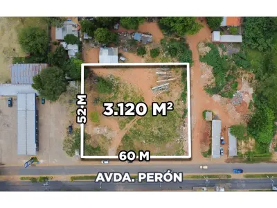 Terreno à venda de 3.120 m² em esquina na Av. Perón 3
