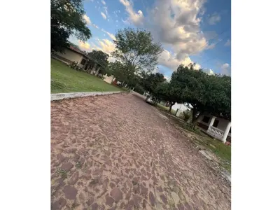 Land for sale, 360 m², in gated community, Ypané 5