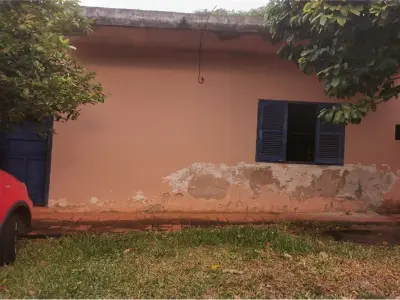 Terreno à venda de 360 m² em San Lorenzo, Central 4