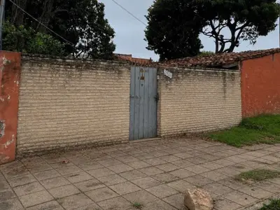 Terreno en venta de 360 m² en Ytay, Asunción 2