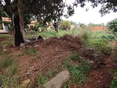 Terreno à venda de 420 m² em Laurelty, Luque 4