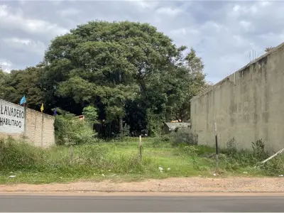 Terreno à venda de 439 m² em San Lorenzo 2