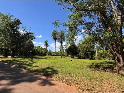 Land for sale, 4,620 m², in central Itakyry 2