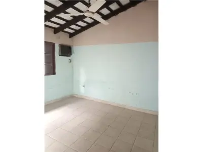 Terreno à venda de 530 m² em Loma Pytá, Assunção 4