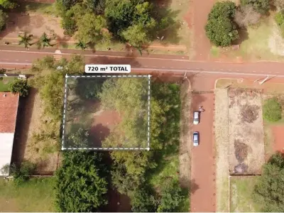 Terreno en venta de 720 m² en Ciudad del Este 3