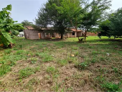 Land for sale of 844 m² in San Lorenzo, Central 3