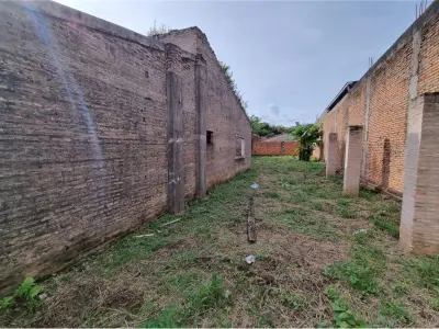 Land for sale of 844 m² in San Lorenzo, Central 4