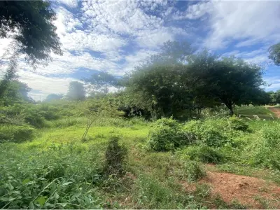 Terreno à venda de 987 m² em Itá, Central 4