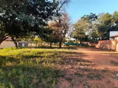 Terreno en venta en Acosta Ñu, San Antonio 3