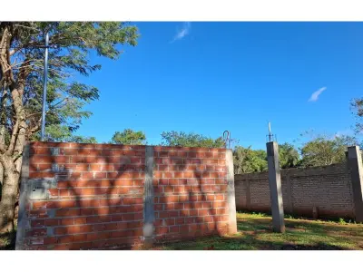 Terreno à venda em Areguá, região de Pindolo 5