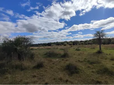 Terreno à venda em Avay, Villeta 3