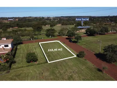 Terreno à venda em Ayres del Este, Ciudad del Este 4