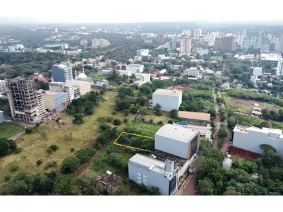 Terreno à venda no Barrio Catedral, Ciudad del Este 3